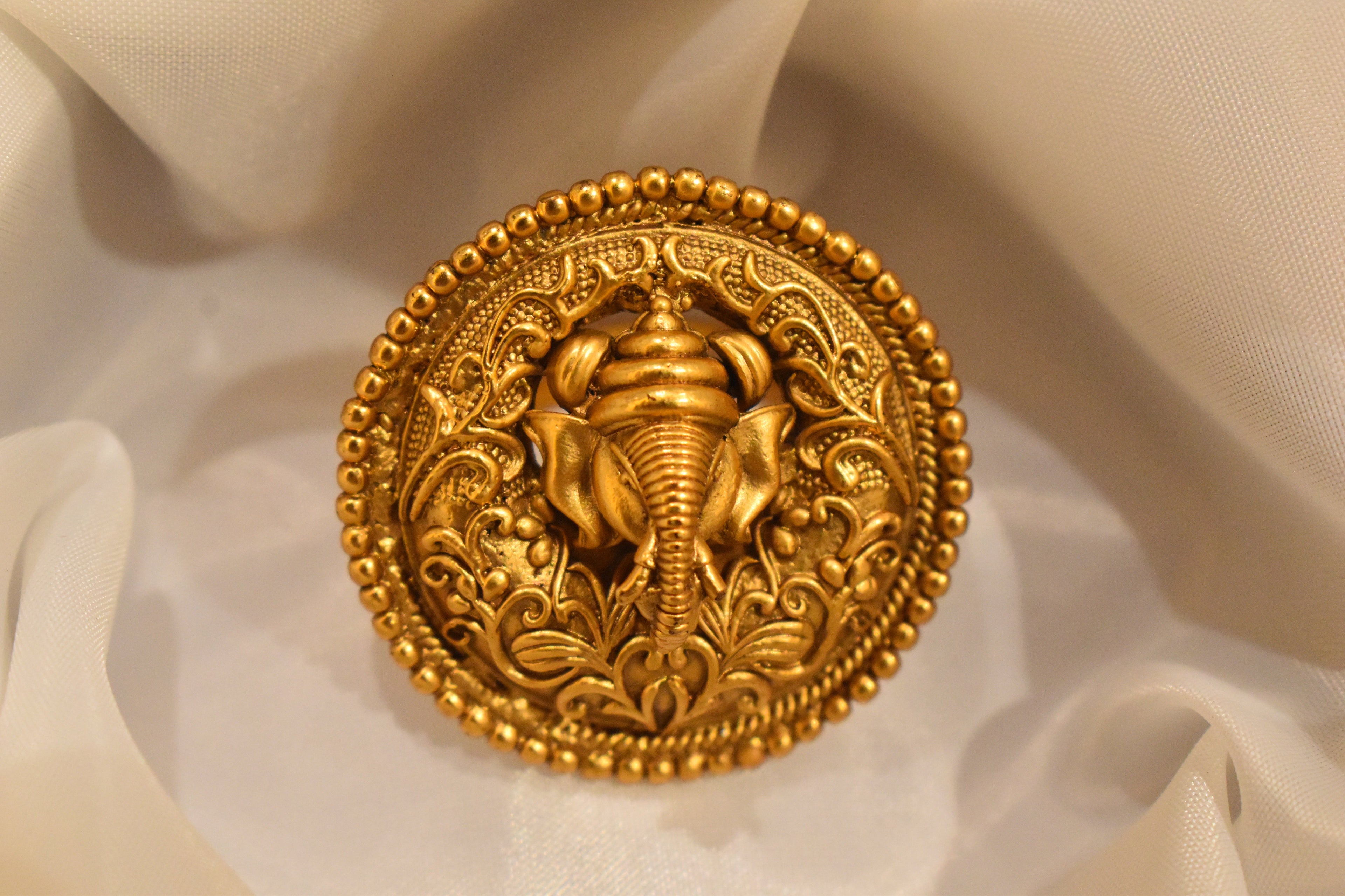 Beautiful Ganesha Ji Golden Ring