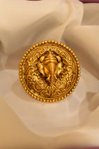 Beautiful Ganesha Ji Golden Ring