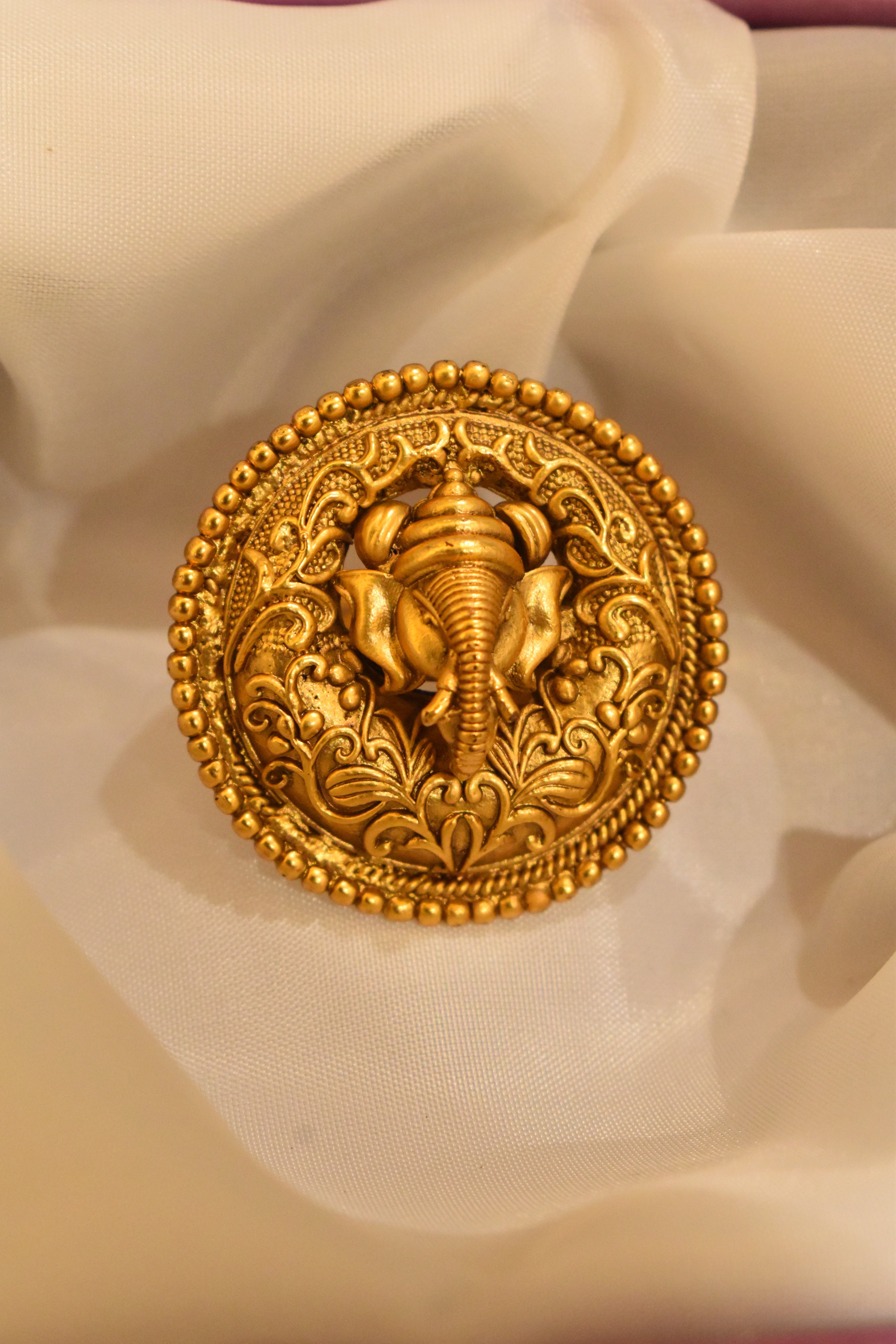 Beautiful Ganesha Ji Golden Ring