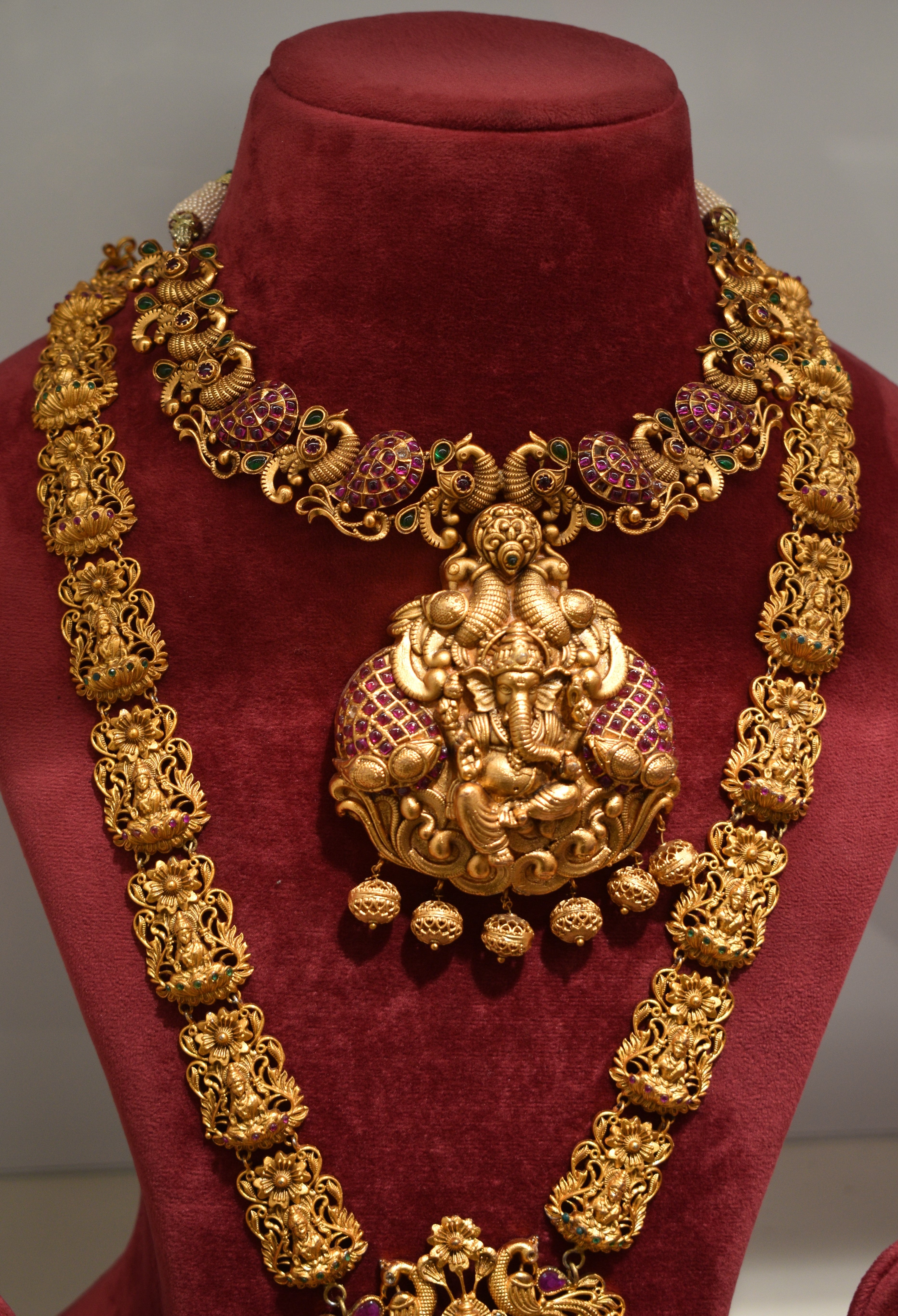 Ganesh Ji Temple Jewelry | Deep Neck Golden Finishing