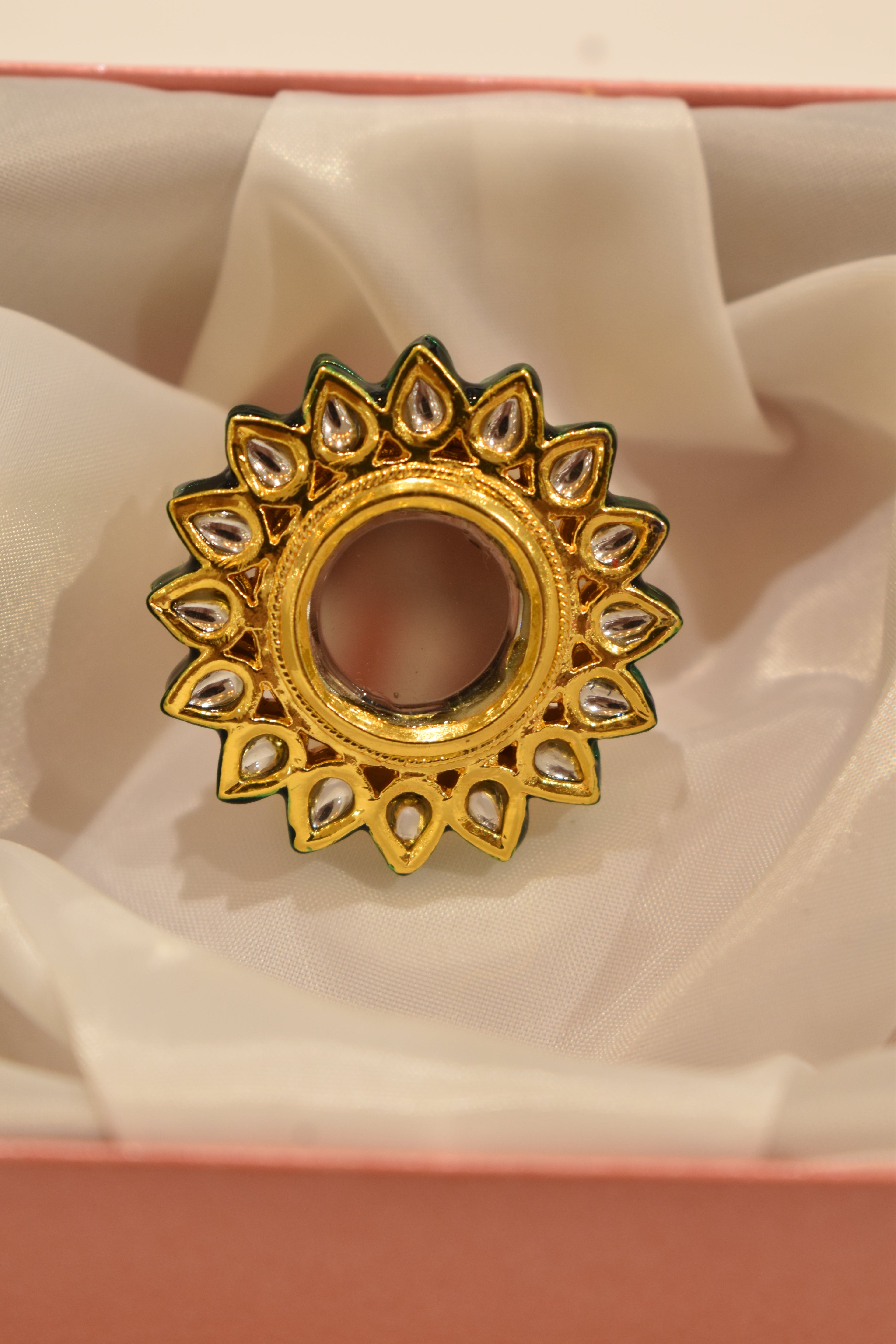 Mirror Style Green Kundan Ring