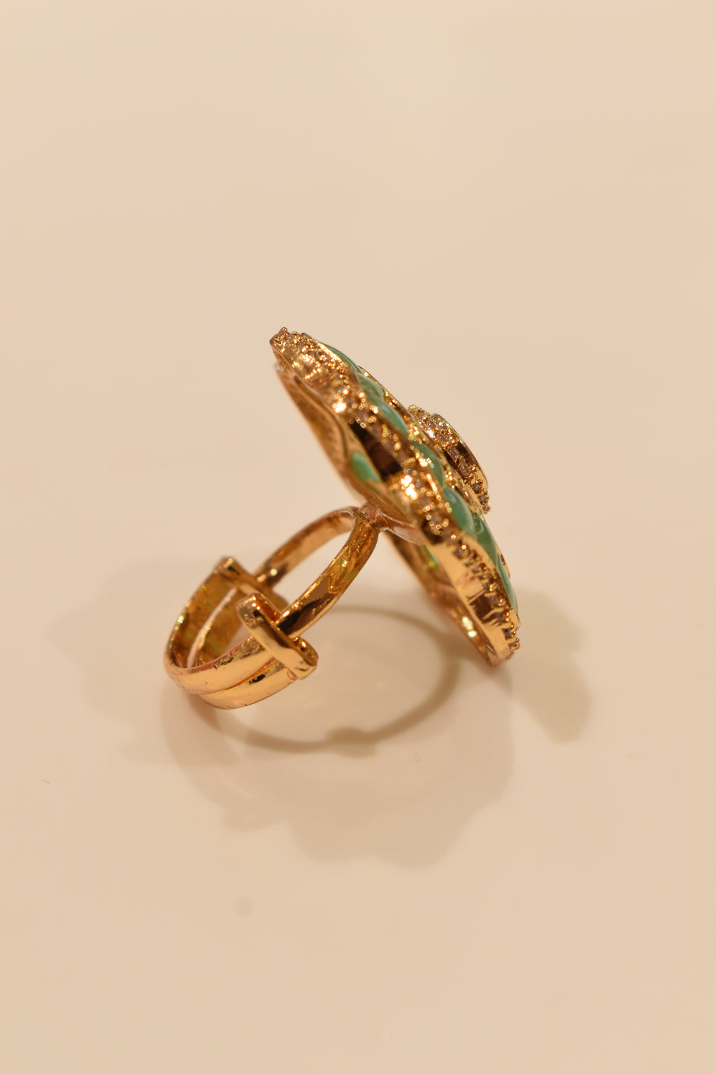Transparent Light Green Kundan Stone Ring