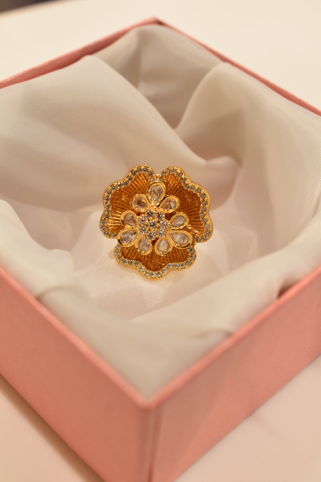 Beautiful Orange Kundan Work Ring