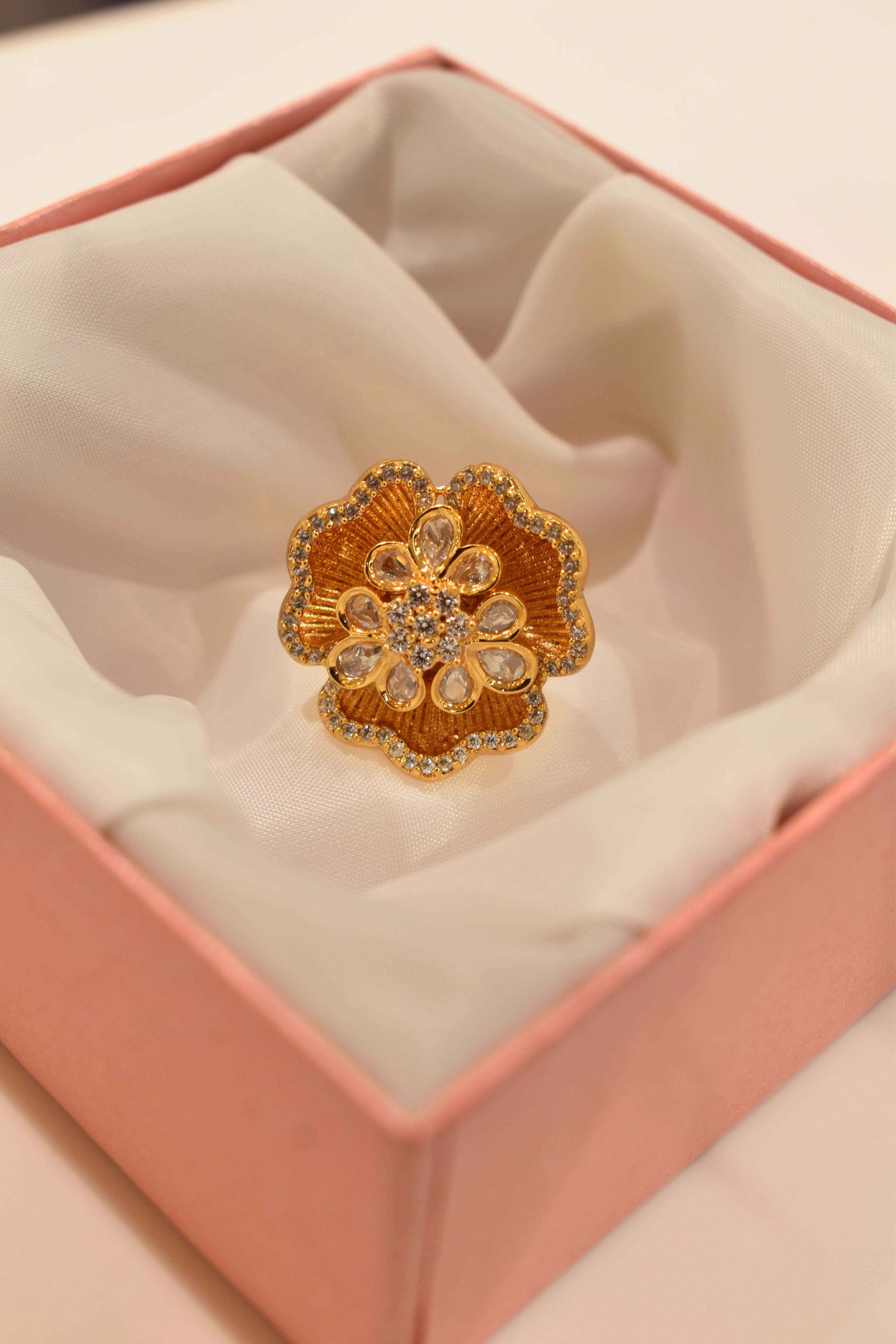 Beautiful Orange Kundan Work Ring
