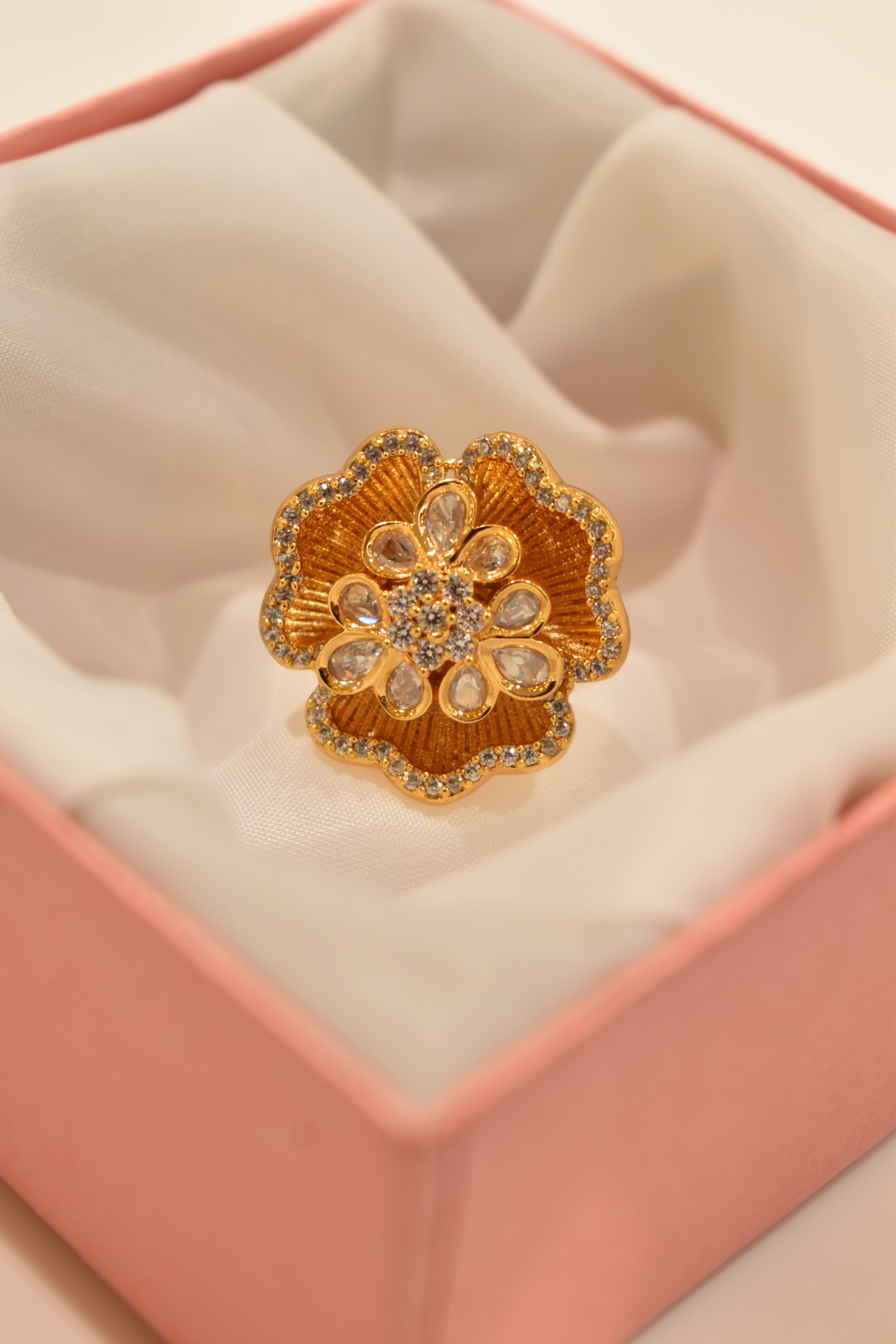 Beautiful Orange Kundan Work Ring