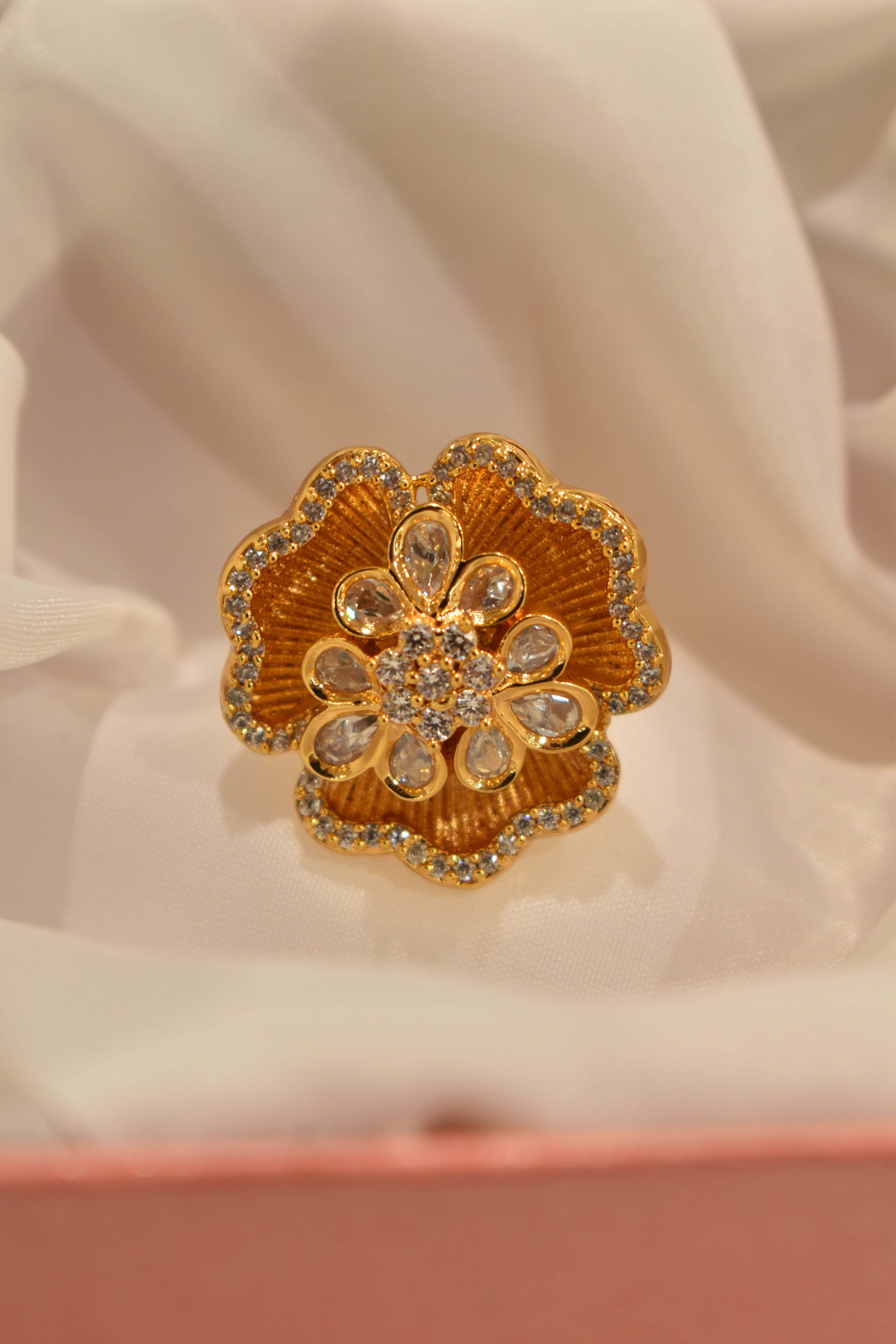 Beautiful Orange Kundan Work Ring