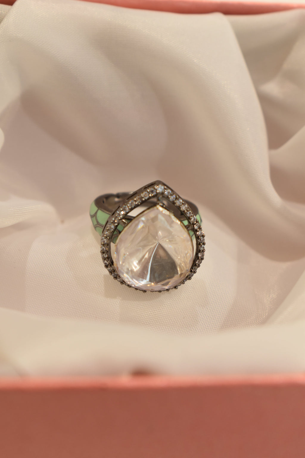 Classic Kundan Single Stone Green Coloured Design Ring